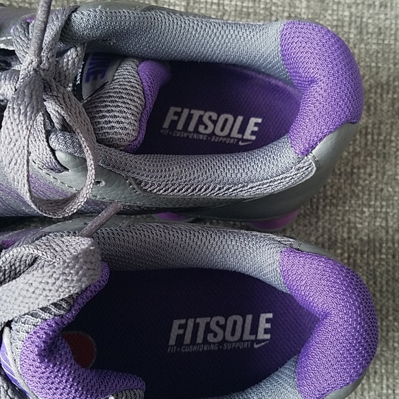 Nike women's sneakers - Picture 4 of 4